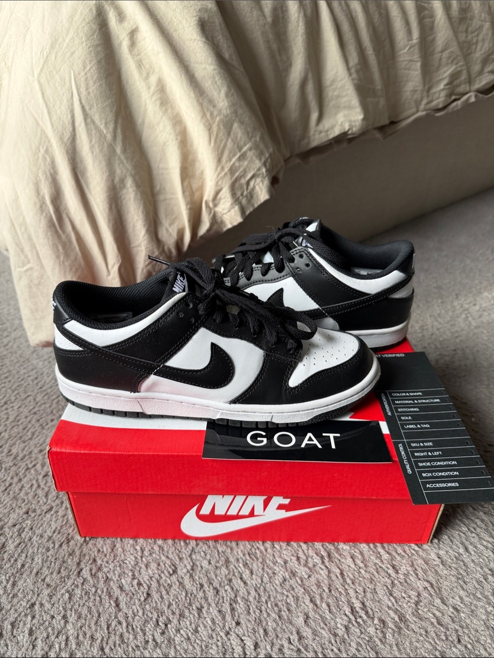 Nike Black and White Low-Top Sneakers with Swoosh